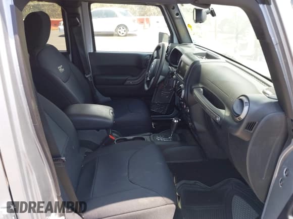 ✅ 2016 Jeep Wrangler Unlimited Freedom • VIN: 1C4BJWDG7GL109953 • Lot: 42140111. Listed on IAAI with 24,570 mi. Free auction sales archive from the USA and detailed vehicle history report at DreamBid. Image 5.