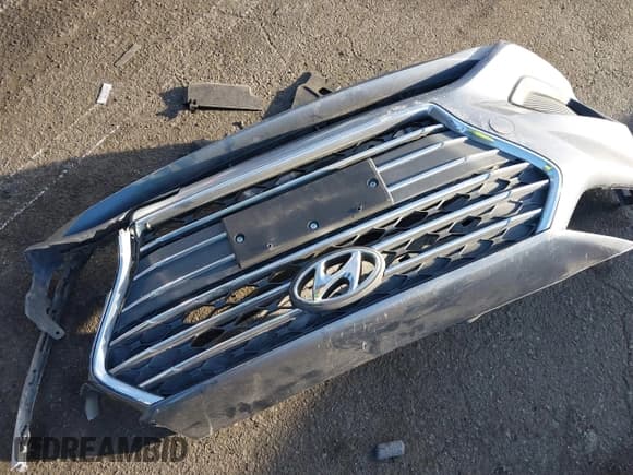 ✅ 2019 Hyundai Accent SE • VIN: 3KPC24A30KE040581 • Лот: 41089574. Опубликован ранее на IAAI с пробегом 61 804 миль. Бесплатный доступ к архиву аукционных продаж из США и подробный отчёт об истории автомобиля на DreamBid. Изображение 12.