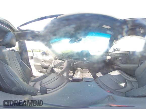 ✅ 2022 Lexus ES 350 F Sport • VIN: 58AGZ1B15NU126102 • Лот: 70005345. Опубликован ранее на Copart с пробегом 58 216 миль. Бесплатный доступ к архиву аукционных продаж из США и подробный отчёт об истории автомобиля на DreamBid. Изображение 14.