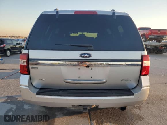 ✅ 2016 Ford Expedition XLT • VIN: 1FMJU1HTXGEF36105 • Лот: 86675475. Опубликован ранее на Copart с пробегом 153 659 миль. Бесплатный доступ к архиву аукционных продаж из США и подробный отчёт об истории автомобиля на DreamBid. Изображение 6.