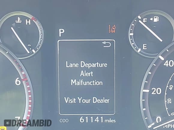 ✅ 2020 Lexus GX 460 Premium • VIN: JTJAM7BX5L5264749 • Lot: 43266527. Wystawiony na IAAI z przebiegiem 61 141 mil. Bezpłatny archiwum sprzedaży aukcyjnych z USA i szczegółowy raport historii pojazdu na DreamBid. Zdjęcie 15.