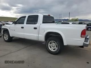 ✅ 2002 Dodge Dakota • VIN: 1B7HG48X22S717787 • Lot: 52894065. Wystawiony na Copart z przebiegiem 198 466 mil. Bezpłatny archiwum sprzedaży aukcyjnych z USA i szczegółowy raport historii pojazdu na DreamBid. Zdjęcie 2.