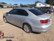 ✅ 2014 Volkswagen Jetta SE • VIN: 3VWD07AJ4EM265376 • Лот: 43528683. Опубликован ранее на IAAI с пробегом 187 984 миль. Бесплатный доступ к архиву аукционных продаж из США и подробный отчёт об истории автомобиля на DreamBid. Изображение 3.