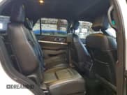 ✅ 2016 Ford Explorer XLT • VIN: 1FM5K8D80GGD33178 • Lot: 93939265. Wystawiony na Copart z przebiegiem 109 290 mil. Bezpłatny archiwum sprzedaży aukcyjnych z USA i szczegółowy raport historii pojazdu na DreamBid. Zdjęcie 11.