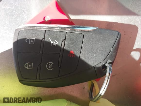 ✅ 2025 Chevrolet Equinox EV LT • VIN: 3GN7DLRP6SS161072 • Lot: 43518254. Wystawiony na IAAI z przebiegiem 6 837 mil. Bezpłatny archiwum sprzedaży aukcyjnych z USA i szczegółowy raport historii pojazdu na DreamBid. Zdjęcie 11.