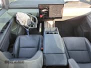 ✅ 2024 Tesla Cybertruck Cyberbeast • VIN: 7G2CEHEE5RA032114 • Lot: 87061565. Listed on Copart with 25,758 mi. Free auction sales archive from the USA and detailed vehicle history report at DreamBid. Image 8.