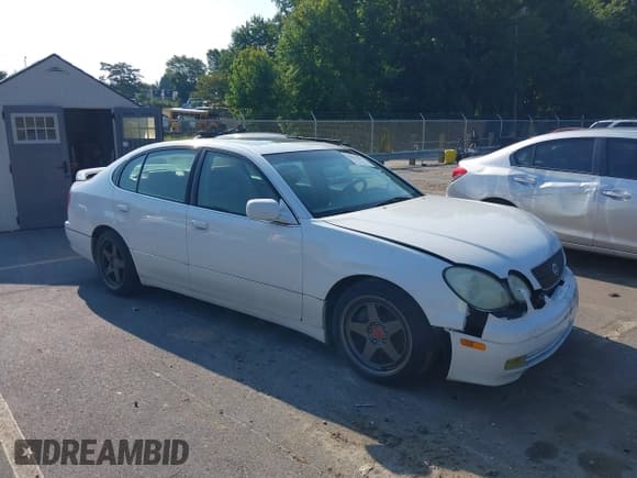 ✅ 2001 Lexus GS 300 • VIN: JT8BD69S610119062 • Lot: 43015392. Listed on IAAI with 226,985 mi. Free auction sales archive from the USA and detailed vehicle history report at DreamBid. Image 1.