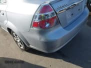 ✅ 2010 Chevrolet Aveo 1LT • VIN: KL1TD5DE1AB107186 • Lot: 41912965. Wystawiony na IAAI z przebiegiem 61 111 mil. Bezpłatny archiwum sprzedaży aukcyjnych z USA i szczegółowy raport historii pojazdu na DreamBid. Zdjęcie 13.