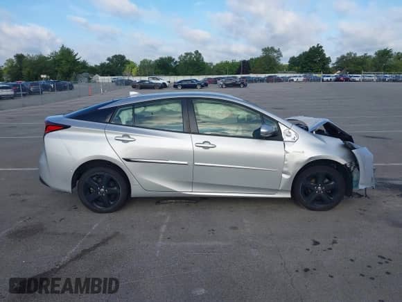 2022 Toyota Prius L Eco с VIN JTDKAMFU8N3170264, выставлен на аукционе IAAI как лот 43109488 с пробегом 77 467 миль миль и . История ставок и продаж доступна на DreamBid. Изображение 14.