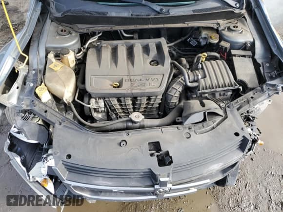 ✅ 2010 Dodge Avenger SXT • VIN: 1B3CC4FB0AN217011 • Лот: 44630725. Опубликован ранее на Copart с пробегом 168 352 миль. Бесплатный доступ к архиву аукционных продаж из США и подробный отчёт об истории автомобиля на DreamBid. Изображение 12.