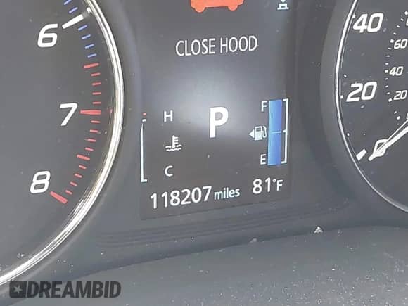 2018 Mitsubishi Outlander SE with VIN JA4AD3A38JZ018658, listed as a IAAI auction lot 43073998 with 118,207 mi miles and . Bid and sale history available at DreamBid. Image 15.