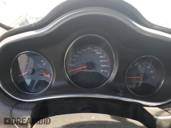 ✅ 2014 Dodge Avenger SE • VIN: 1C3CDZAB0EN132891 • Лот: 87641865. Опубликован ранее на Copart с пробегом Не указан. Бесплатный доступ к архиву аукционных продаж из США и подробный отчёт об истории автомобиля на DreamBid. Изображение 9.