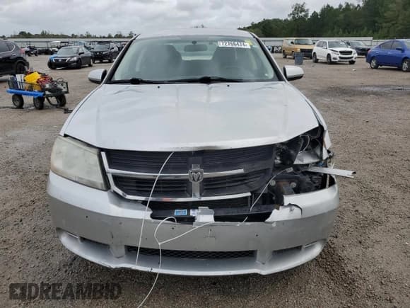 ✅ 2010 Dodge Avenger Express • VIN: 1B3CC1FB8AN235741 • Лот: 72766474. Опубликован ранее на Copart с пробегом 116 039 миль. Бесплатный доступ к архиву аукционных продаж из США и подробный отчёт об истории автомобиля на DreamBid. Изображение 5.