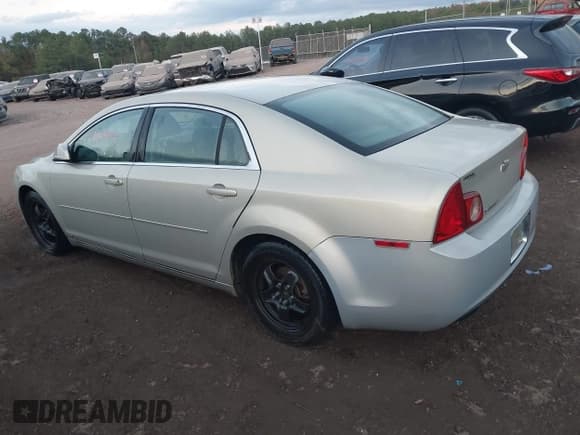 ✅ 2010 Chevrolet Malibu 1LT • VIN: 1G1ZC5E09AF131200 • Лот: 43591843. Опубликован ранее на IAAI с пробегом 225 263 миль. Бесплатный доступ к архиву аукционных продаж из США и подробный отчёт об истории автомобиля на DreamBid. Изображение 3.