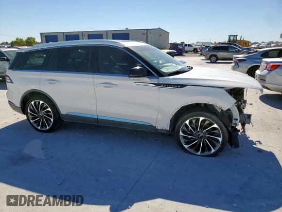 ✅ 2023 Lincoln Aviator Reserve • VIN: 5LM5J7XC3PGL09368 • Лот: 90718385. Опубликован ранее на Copart с пробегом 42 160 миль. Бесплатный доступ к архиву аукционных продаж из США и подробный отчёт об истории автомобиля на DreamBid. Изображение 4.