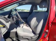 ✅ 2017 Hyundai Accent SE • VIN: KMHCT4AE4HU328706 • Лот: 58211834. Опубликован ранее на Copart с пробегом 16 762 миль. Бесплатный доступ к архиву аукционных продаж из США и подробный отчёт об истории автомобиля на DreamBid. Изображение 7.