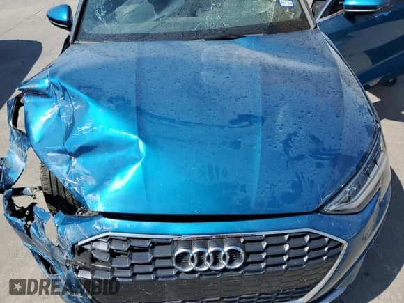 ✅ 2022 Audi A3 Premium • VIN: WAUAUDGY8NA103550 • Lot: 63208433. Wystawiony na Copart z przebiegiem Nie podano. Bezpłatny archiwum sprzedaży aukcyjnych z USA i szczegółowy raport historii pojazdu na DreamBid. Zdjęcie 11.