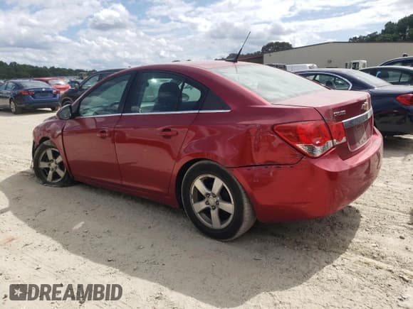 ✅ 2014 Chevrolet Cruze 1LT • VIN: 1G1PC5SB0E7196613 • Lot: 71079235. Wystawiony na Copart z przebiegiem 161 749 mil. Bezpłatny archiwum sprzedaży aukcyjnych z USA i szczegółowy raport historii pojazdu na DreamBid. Zdjęcie 2.