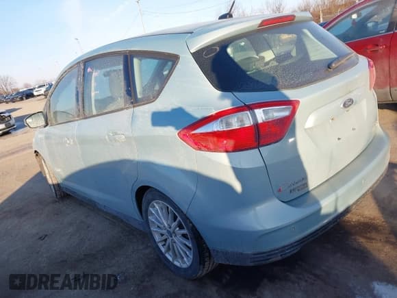 ✅ 2013 Ford C-Max SE • VIN: 1FADP5AU4DL512530 • Лот: 41581489. Опубликован ранее на IAAI с пробегом 85 040 миль. Бесплатный доступ к архиву аукционных продаж из США и подробный отчёт об истории автомобиля на DreamBid. Изображение 3.