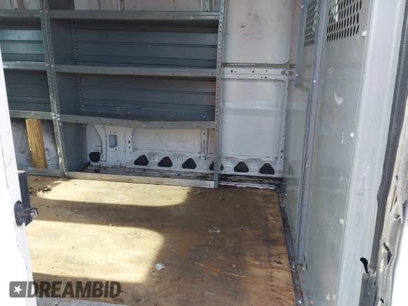 ✅ 2014 Ram ProMaster Cargo • VIN: 3C6TRVAG5EE106879 • Lot: 42264159. Wystawiony na IAAI z przebiegiem 63 447 mil. Bezpłatny archiwum sprzedaży aukcyjnych z USA i szczegółowy raport historii pojazdu na DreamBid. Zdjęcie 8.