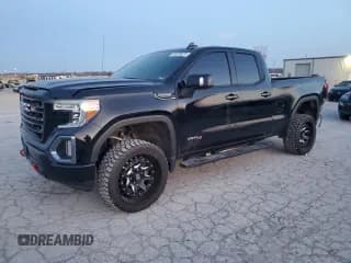 ✅ 2019 GMC Sierra 1500 • VIN: 1GTR9EED6KZ177222 • Лот: 45678574. Опубликован ранее на Copart с пробегом 84 697 миль. Бесплатный доступ к архиву аукционных продаж из США и подробный отчёт об истории автомобиля на DreamBid. Изображение 1.