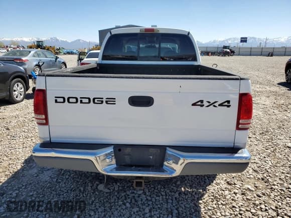 ✅ 2001 Dodge Dakota Sport • VIN: 1B7HG2AN81S245204 • Lot: 46337065. Wystawiony na Copart z przebiegiem 265 385 mil. Bezpłatny archiwum sprzedaży aukcyjnych z USA i szczegółowy raport historii pojazdu na DreamBid. Zdjęcie 6.