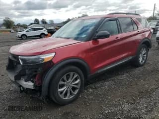 ✅ 2020 Ford Explorer XLT • VIN: 1FMSK8DH1LGC72419 • Лот: 82574805. Опубликован ранее на Copart с пробегом 104 992 миль. Бесплатный доступ к архиву аукционных продаж из США и подробный отчёт об истории автомобиля на DreamBid. Изображение 1.