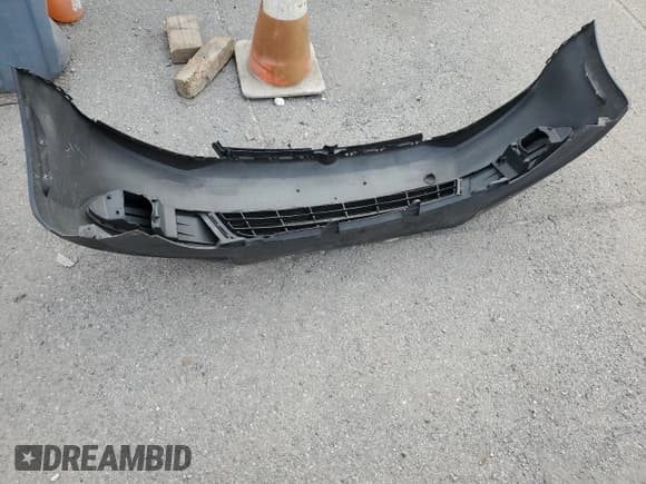 ✅ 2013 Volkswagen Jetta SE • VIN: 3VWDP7AJ2DM266262 • Lot: 68146055. Listed on Copart with 132,302 mi. Free auction sales archive from the USA and detailed vehicle history report at DreamBid. Image 12.