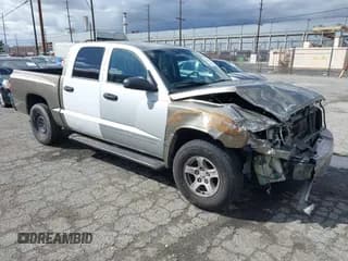 ✅ 2007 Dodge Dakota SLT • VIN: 1D7HE48N47S144084 • Лот: 41798243. Опубликован ранее на IAAI с пробегом 190 248 миль. Бесплатный доступ к архиву аукционных продаж из США и подробный отчёт об истории автомобиля на DreamBid. Изображение 1.