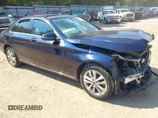 ✅ 2019 Mercedes-Benz C 300 • VIN: 55SWF8EB8KU297555 • Lot: 43025639. Listed on IAAI with 52,152 mi. Free auction sales archive from the USA and detailed vehicle history report at DreamBid. Image 1.