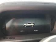 ✅ 2024 Land Rover Defender S • VIN: SALEJ7EXXR2284281 • Лот: 91698805. Опубликован ранее на Copart с пробегом 28 396 миль. Бесплатный доступ к архиву аукционных продаж из США и подробный отчёт об истории автомобиля на DreamBid. Изображение 9.