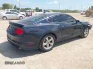 ✅ 2021 Ford Mustang EcoBoost • VIN: 1FA6P8TH4M5113017 • Lot: 42873186. Wystawiony na IAAI z przebiegiem 82 059 mil. Bezpłatny archiwum sprzedaży aukcyjnych z USA i szczegółowy raport historii pojazdu na DreamBid. Zdjęcie 4.