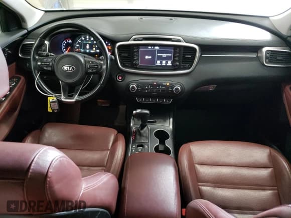 ✅ 2018 Kia Sorento SX Limited • VIN: 5XYPKDA5XJG418264 • Лот: 47468125. Опубликован ранее на Copart с пробегом 93 083 миль. Бесплатный доступ к архиву аукционных продаж из США и подробный отчёт об истории автомобиля на DreamBid. Изображение 8.