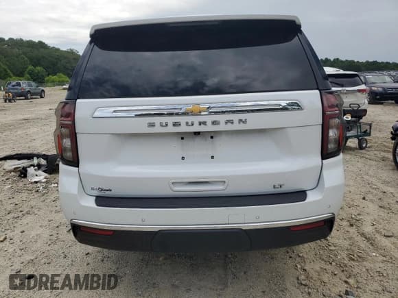 ✅ 2022 Chevrolet Suburban LT • VIN: 1GNSKCKD7NR175800 • Lot: 65686495. Listed on Copart with 110,322 mi. Free auction sales archive from the USA and detailed vehicle history report at DreamBid. Image 6.