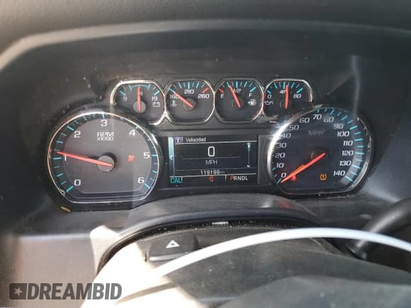 ✅ 2019 Chevrolet Silverado 1500 LT • VIN: 2GCRCPEC3K1104600 • Lot: 74625494. Wystawiony na Copart z przebiegiem 119 199 mil. Bezpłatny archiwum sprzedaży aukcyjnych z USA i szczegółowy raport historii pojazdu na DreamBid. Zdjęcie 9.