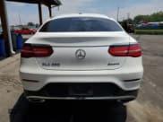 ✅ 2017 Mercedes-Benz GLC 300 • VIN: WDC0J4KB3HF194898 • Lot: 59907785. Wystawiony na Copart z przebiegiem 128 373 mil. Bezpłatny archiwum sprzedaży aukcyjnych z USA i szczegółowy raport historii pojazdu na DreamBid. Zdjęcie 6.