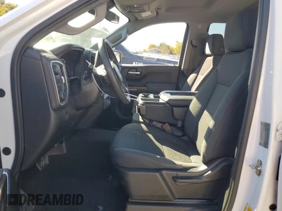 ✅ 2019 Chevrolet Silverado 1500 LT • VIN: 1GCRWCED1KZ372304 • Lot: 76695874. Wystawiony na Copart z przebiegiem 112 041 mil. Bezpłatny archiwum sprzedaży aukcyjnych z USA i szczegółowy raport historii pojazdu na DreamBid. Zdjęcie 7.