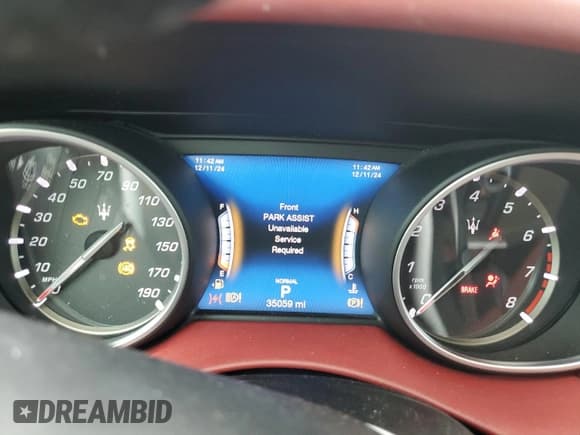 ✅ 2019 Maserati Levante GranSport • VIN: ZN661XUS1KX323509 • Лот: 80133154. Опубликован ранее на Copart с пробегом 35 059 миль. Бесплатный доступ к архиву аукционных продаж из США и подробный отчёт об истории автомобиля на DreamBid. Изображение 9.