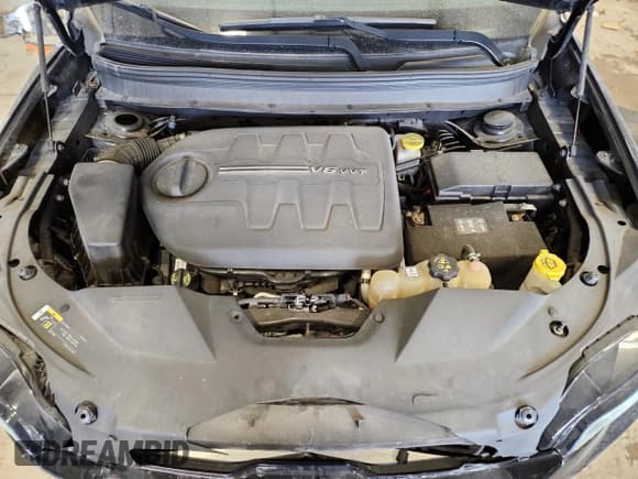 ✅ 2019 Jeep Cherokee Limited • VIN: 1C4PJMDX9KD137363 • Lot: 71459015. Wystawiony na Copart z przebiegiem 56 658 mil. Bezpłatny archiwum sprzedaży aukcyjnych z USA i szczegółowy raport historii pojazdu na DreamBid. Zdjęcie 12.