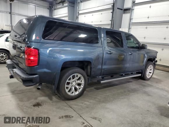 ✅ 2017 Chevrolet Silverado 1500 LT • VIN: 3GCUKREC3HG212790 • Лот: 66495475. Опубликован ранее на Copart с пробегом 106 840 миль. Бесплатный доступ к архиву аукционных продаж из США и подробный отчёт об истории автомобиля на DreamBid. Изображение 3.