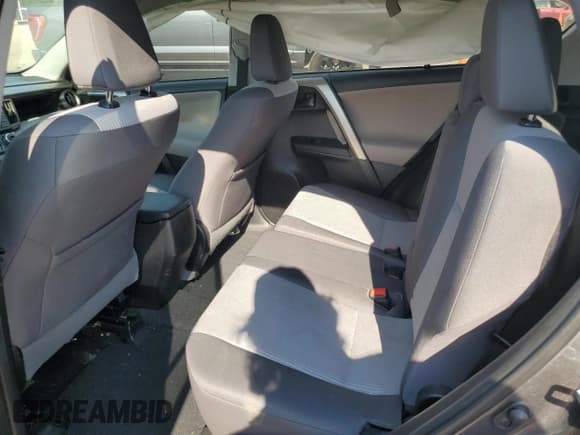 ✅ 2014 Toyota RAV4 LE • VIN: 2T3ZFREV0EW090302 • Lot: 70515765. Wystawiony na Copart z przebiegiem 119 675 mil. Bezpłatny archiwum sprzedaży aukcyjnych z USA i szczegółowy raport historii pojazdu na DreamBid. Zdjęcie 11.