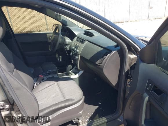✅ 2010 Ford Focus SE • VIN: 1FAHP3FN7AW242940 • Лот: 42378894. Опубликован ранее на IAAI с пробегом 102 834 миль. Бесплатный доступ к архиву аукционных продаж из США и подробный отчёт об истории автомобиля на DreamBid. Изображение 5.
