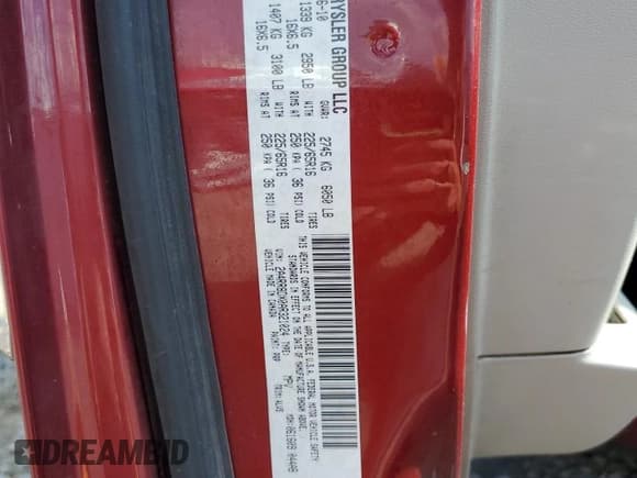 ✅ 2010 Chrysler Town & Country Touring Plus • VIN: 2A4RR8DX0AR321024 • Lot: 84940225. Wystawiony na Copart z przebiegiem 246 813 mil. Bezpłatny archiwum sprzedaży aukcyjnych z USA i szczegółowy raport historii pojazdu na DreamBid. Zdjęcie 13.