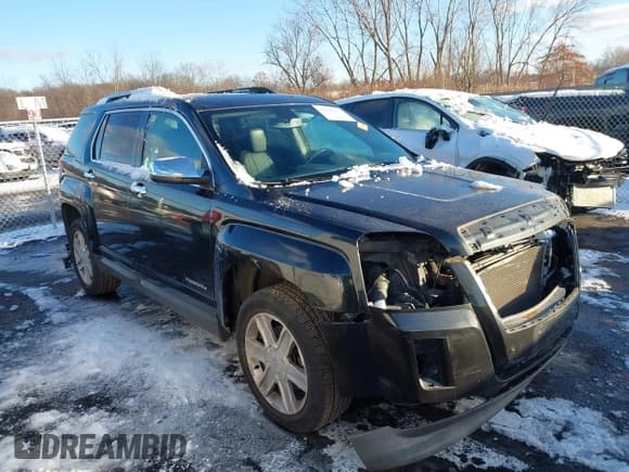 ✅ 2011 GMC Terrain SLT-2 • VIN: 2CTFLXECXB6217275 • Лот: 43830353. Опубликован ранее на IAAI с пробегом 97 943 миль. Бесплатный доступ к архиву аукционных продаж из США и подробный отчёт об истории автомобиля на DreamBid. Изображение 1.