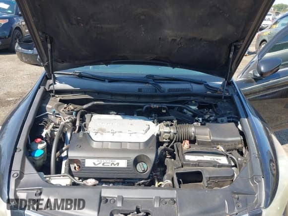 ✅ 2010 Honda Accord EX-L • VIN: 5KBCP3F83AB003096 • Lot: 43108931. Listed on IAAI with 151,824 mi. Free auction sales archive from the USA and detailed vehicle history report at DreamBid. Image 10.