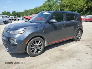 ✅ 2021 Kia Soul GT-Line • VIN: KNDJ63AU4M7765697 • Лот: 68012735. Опубликован ранее на Copart с пробегом 53 815 миль. Бесплатный доступ к архиву аукционных продаж из США и подробный отчёт об истории автомобиля на DreamBid. Изображение 1.
