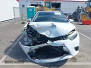 ✅ 2014 Toyota Corolla LE Eco • VIN: 5YFBPRHEXEP116330 • Lot: 42370475. Wystawiony na IAAI z przebiegiem 241 582 mil. Bezpłatny archiwum sprzedaży aukcyjnych z USA i szczegółowy raport historii pojazdu na DreamBid. Zdjęcie 12.