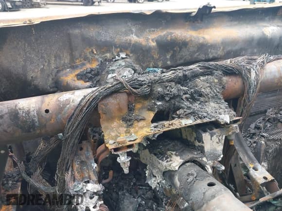 ✅ 2022 Chevrolet Tahoe LT • VIN: 1GNSKNKD9NR267003 • Lot: 42703718. Listed on IAAI with Not provided. Free auction sales archive from the USA and detailed vehicle history report at DreamBid. Image 7.