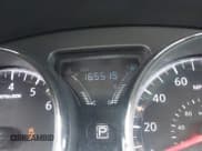 ✅ 2019 Nissan Versa S Plus • VIN: 3N1CN7AP0KL852246 • Lot: 42352278. Wystawiony na IAAI z przebiegiem 165 515 mil. Bezpłatny archiwum sprzedaży aukcyjnych z USA i szczegółowy raport historii pojazdu na DreamBid. Zdjęcie 15.