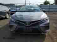2020 Toyota Camry SE with VIN 4T1G11BK6LU002022, listed as a Copart auction lot 80306065 with 54,210 mi miles and Salvage title. Bid and sale history available at DreamBid. Image 5.